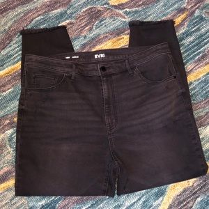 Straight Leg Ankle Jeans